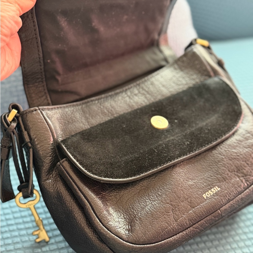 Fossil black Leather Crossbody Bag - Picture 7 of 11
